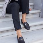 ASPYN Black Leather Women's Moccasin
