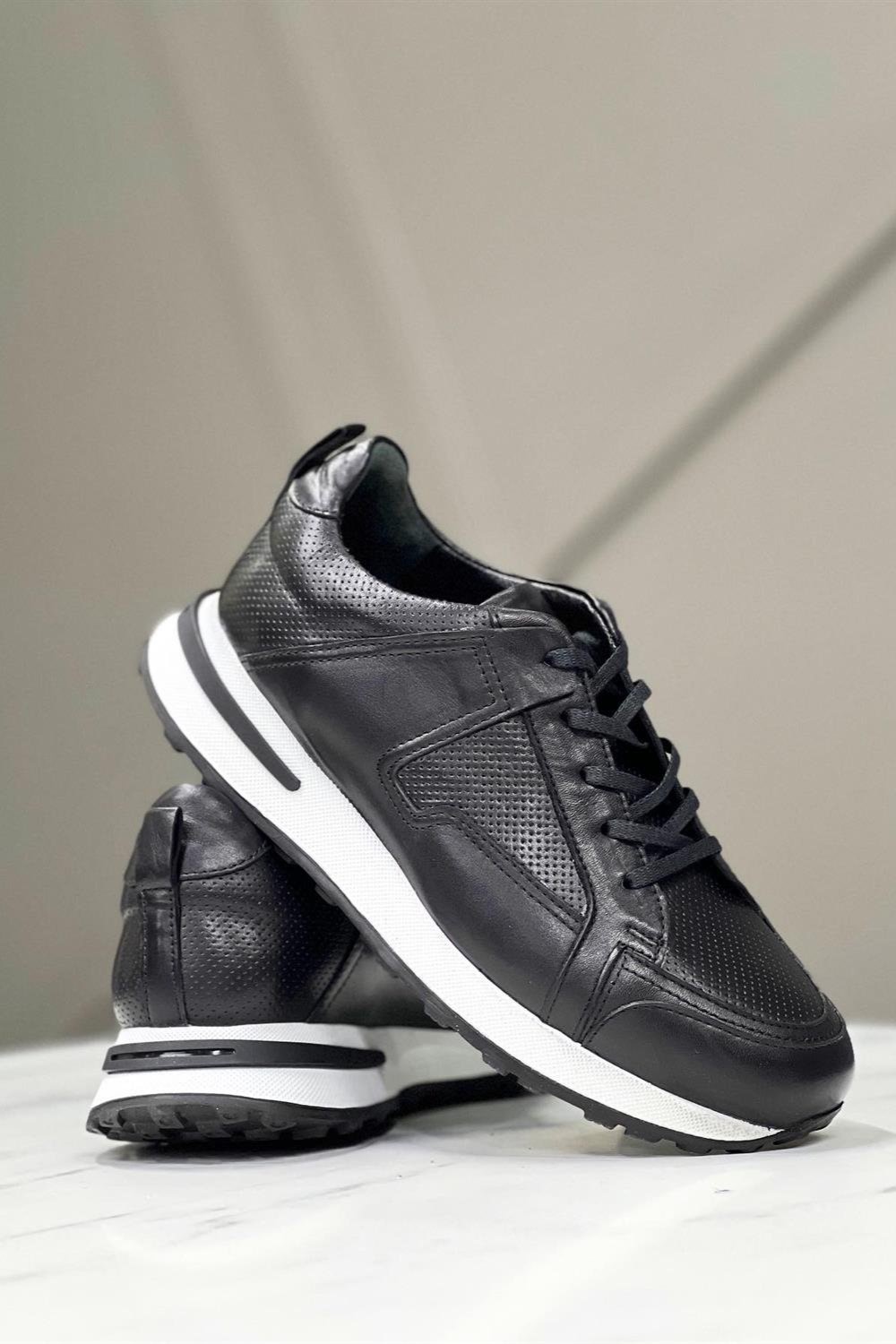 5732-hakiki-deri-siyah-sneaker-erkek-a-733fbc