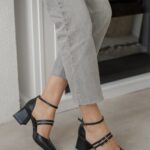 CASPIA Black Leather Women's Pump