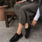AVELINE Black Leather Women's Loafer