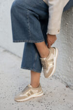 AURELIA Gold Leather Women's Sneaker