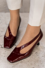 DUA Burgundy Leather Women's Pump - Image 4