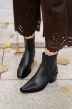 NOISELE Black Leather Women's Boot - Image 4