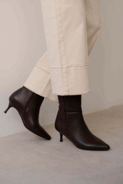 TOELIA Brown Leather Women's Boot