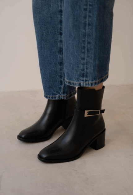 SUTALIE Black Leather Women's Boot