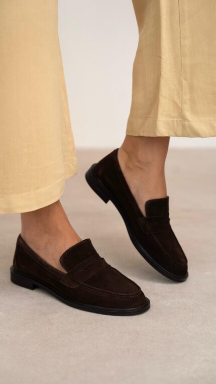 ELOIN Brown Leather Women's Loafer