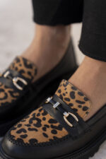 RENATA Black Leather Women's Loafer - Image 3