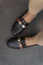 AMELIE Black and brown  Leather Women's Loafer - Image 3