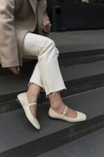 ELISE Beige Leather Women's Loafer - Image 3
