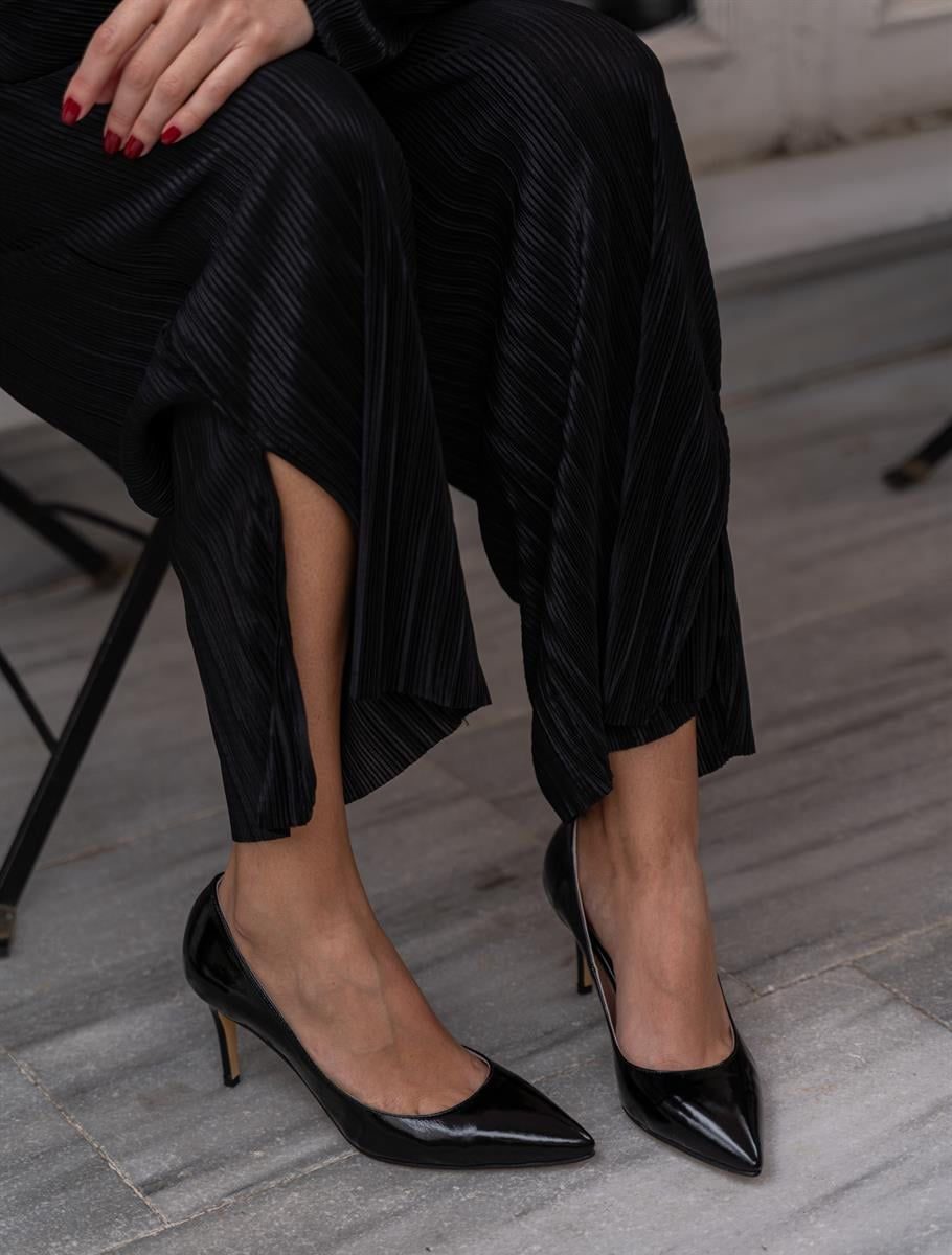 WhatsApp Image 2026-04-06 at 10.42.30 AM (1) PATRICIA Black Patent Leather Women's Stiletto - Image 1